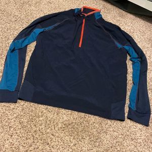 MPG Men’s medium 1/4 zip pullover